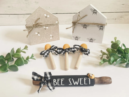 Bee Tier Tray Decor